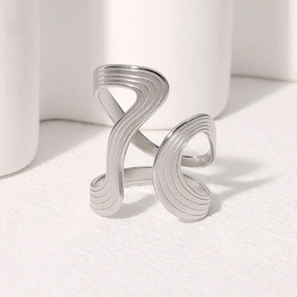 Ebb & Flow Adjustable Ring