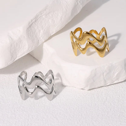 Ebb & Flow Adjustable Ring